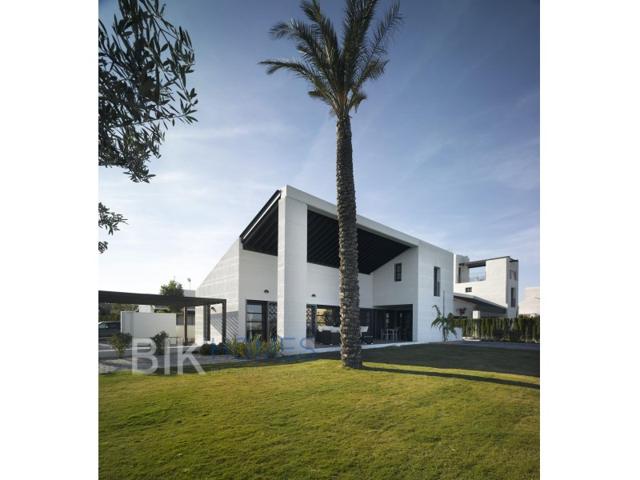 Villa En venta en Murcia photo 0