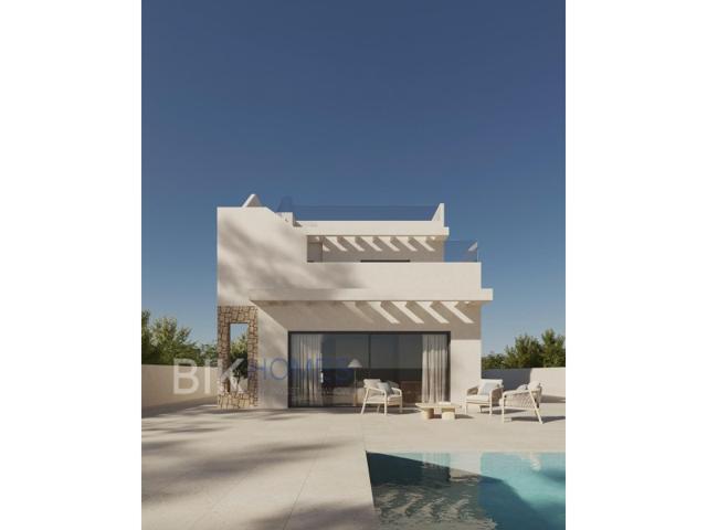 Villa En venta en Polop photo 0