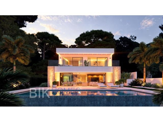 Villa En venta en Moraira photo 0