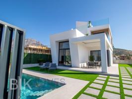 Villa En venta en Finestrat photo 0
