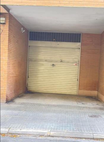 PLAZA PARKING - CENTRO GAVÁ - photo 0
