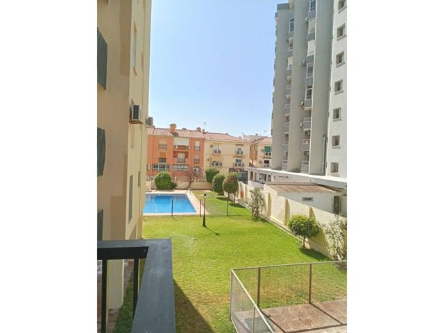 APARTAMENTO EN EL CORAZÓN DE LA CARIHUELA EN ALQUILER DE LARGA TEMPORADA photo 0