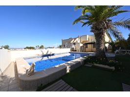 ¡Vivienda Adosada en Torrevieja: Comodidad, Estilo y Ubicación Inmejorable! photo 0
