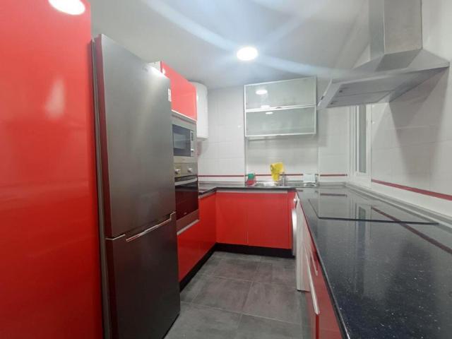 AMPLIO PISO EN ALQUILER EN LA PRESTIGIOSA AVENIDA CARLOS HAYA 4D+B+A ... photo 0