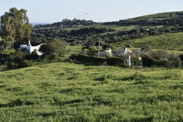EN VENTA CASA CON TERRENO EN CASARES photo 0