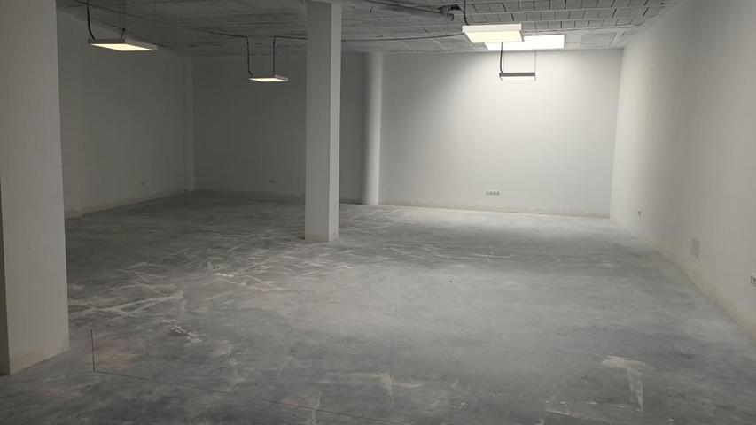 ¡NUEVO LOCAL COMERCIAL EN SABINILLAS! REFORMADO, LISTO PARA TU NEGOCIO photo 0