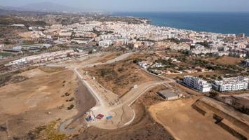 EN VENTA PARCELA COMERCIAL Y HOTELERA EN ESTEPONA. photo 0