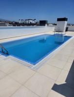VIVIENDA DE MODERNA CONSTRUCCION CON PISCINA Y CERCA DE TODO photo 0