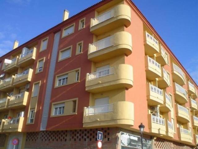 LOCAL EN BRUTO CON MUCHAS POSIBILIDADES, ZONA DE MUCHO PASO photo 0