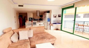 AMPLIO PISO EN ZONA MUY DEMANDADA DE ESTEPONA, ¡VENGA A VERLO! photo 0