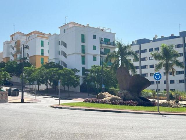 OPORTUNIDAD! SE VENDE ESPECTACULAR PISO DE 2 DORMITORIO EN ESTEPONA photo 0
