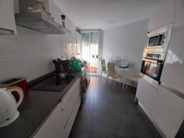 PISO DE 3 HABITACIONES REFORMADO Y CERCA DE TODOS LOS SERVICIOS photo 0