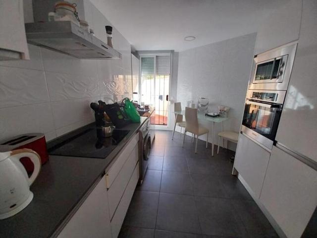 PISO DE 3 HABITACIONES REFORMADO Y CERCA DE TODOS LOS SERVICIOS photo 0