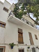 ACOGEDORA CASA DE DOS PLANTAS CON MUCHO POTENCIAL EN CENTRO DE ESTEPONA photo 0
