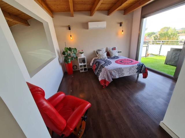 Villa En venta en La Serra (palau De Plegamans) photo 0
