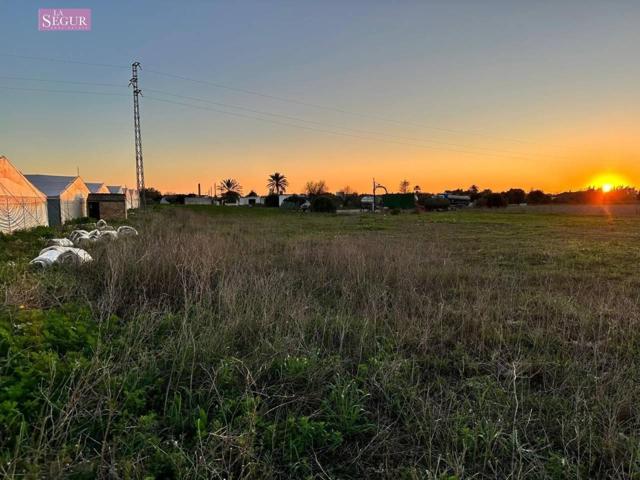 Terreno Urbanizable En venta en Conil De La Frontera photo 0