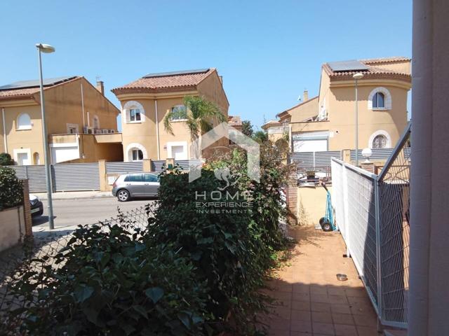 Exclusivo Chalet pareado en Cambrils Molins de la Torre Oportunidad Única ! photo 0