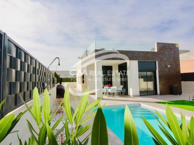 Villa En venta en El Pinós - Pinoso photo 0