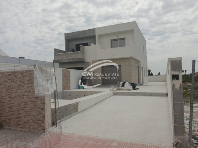 Villa En venta en Daya Nueva photo 0