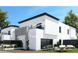 Casa En venta en Santa Pola photo 0
