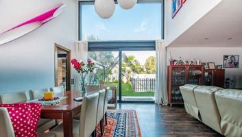 ¡INCREIBLE CASA REFORMADA EN CENTRO DE ARGENTONA! photo 0