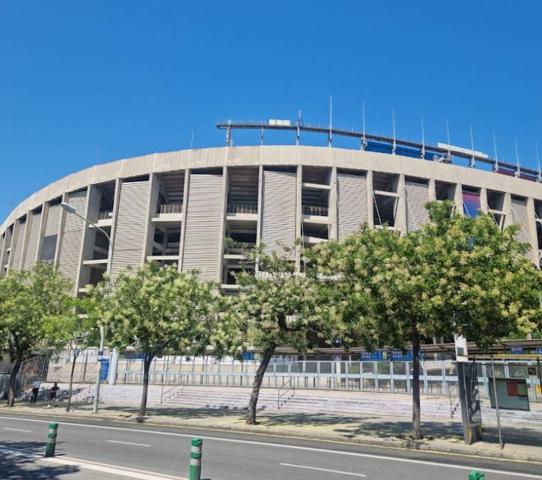 Casa En venta en L'Hospitalet de Llobregat photo 0
