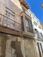 Edificio histórico para rehabilitar en el centro de Alzira photo 0