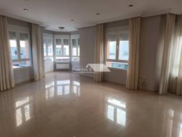 Se vende piso en el corazón de Baza. photo 0