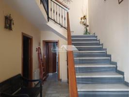Se vende casa junto a solar en Baza photo 0