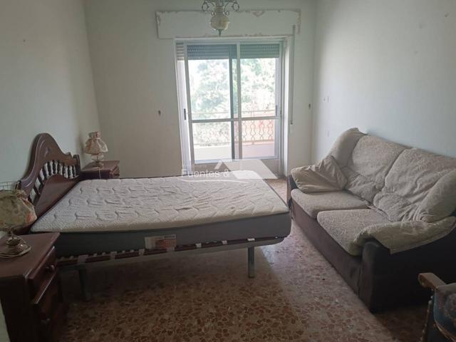 SE VENDE PISO EN PUERTA DE LORCA BAZA photo 0