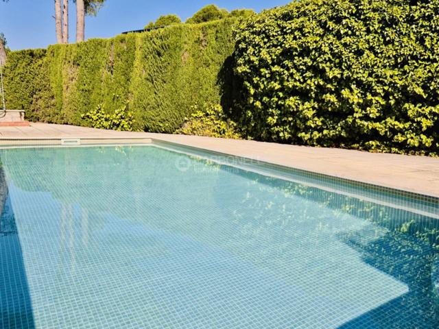 Precioso chalet en la urbanización de Montesol photo 0