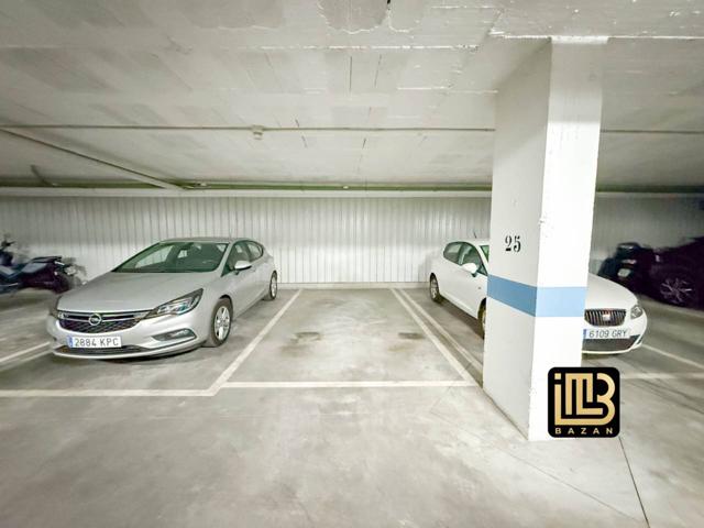 Parking en alquiler en Perchel Norte photo 0