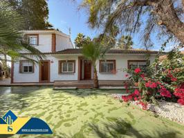 Fantastica Villa rustica y vanguardista con piscina privada y enorme parcela photo 0