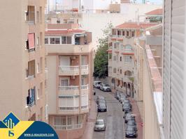 Super Oferta! Magnifico atico con amplia terraza a pocos metros del mar , sin mueble photo 0