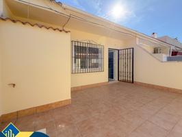 Super precio! Magnifico bungalow con amplia terraza y sin gastos de comunidad a 500 mts del mar photo 0