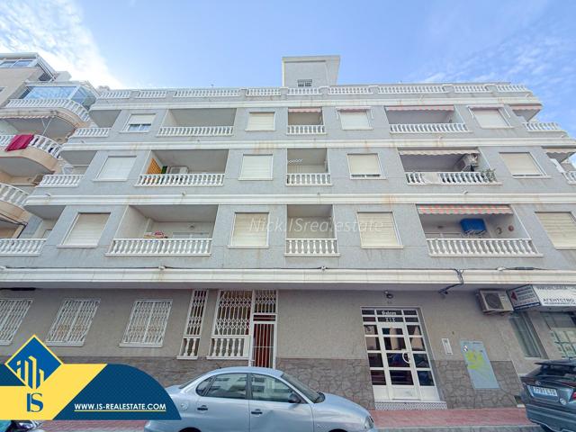 Edificio Galeon! Amplio apartamento con excelentes calidades y ubicación privilegiada, 350 mts playa photo 0