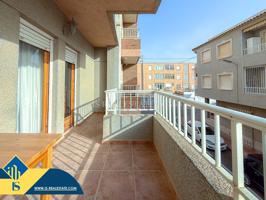 Luminoso Apartmento completamente exterior con 2 espaciosas terrazas a solo 200 metros de la playa photo 0