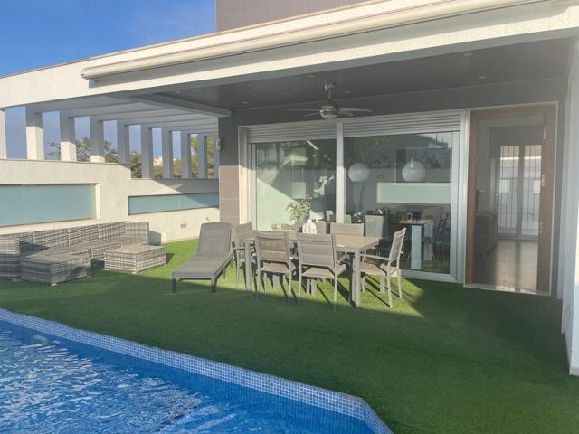 Villa de Lujo en las mejores zonas de Orihuela Costa. photo 0