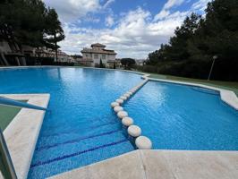 Bungalow planta baja en Orihuela Costa con piscina comunitaria. photo 0