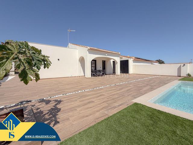 Fantastico chalet completamente reformado a estrenar con 400 mts de parcela y preciosa piscina photo 0