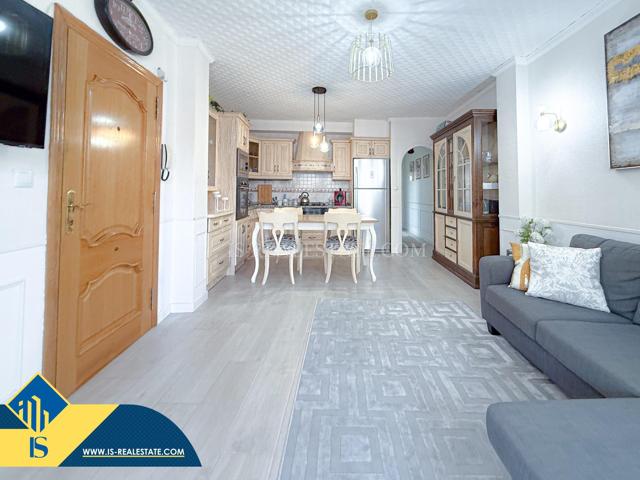 Magnifico apartamento reformado a 650 metros de la playa del cura photo 0