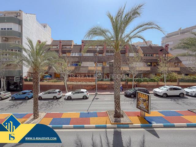 Avenida Habaneras! Fantástico apartamento con excelentes vistas despejadas y piscina comunitaria photo 0