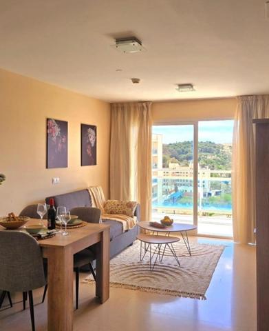 Acogedor apartamento con vistas a la piscina en Guardamar del Segura photo 0