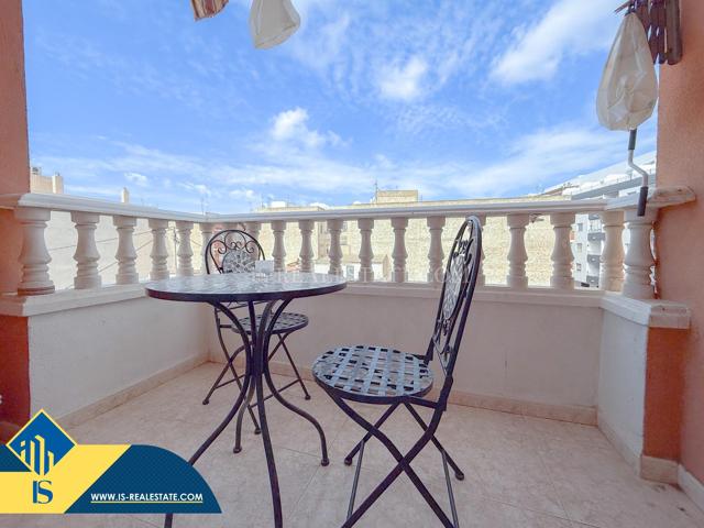Oportunidad! Estupendo apartamento reformado con amplia terraza y vistas despejadas photo 0