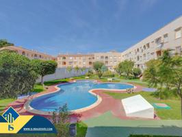 Gran Apartamento con excelentes vistas despejadas +Garaje incluido y bellísima piscina comunitaria photo 0