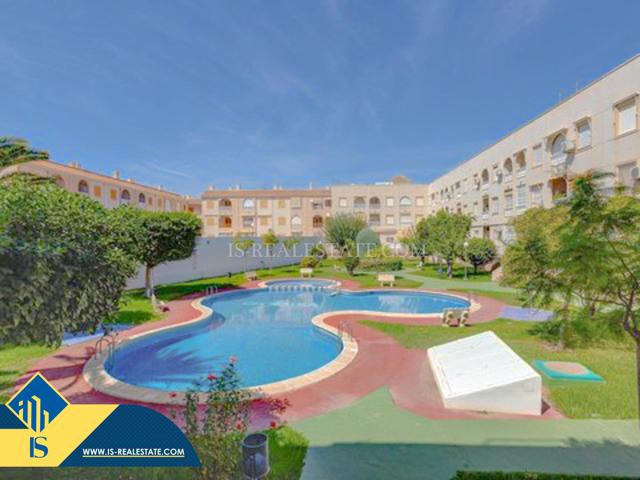 Gran Apartamento con excelentes vistas despejadas +Garaje incluido y bellísima piscina comunitaria photo 0