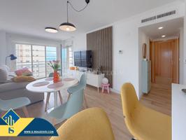 Exclusivo apartamento en planta 7 con impresionantes vistas frontales al mar + Garaje y Trastero photo 0