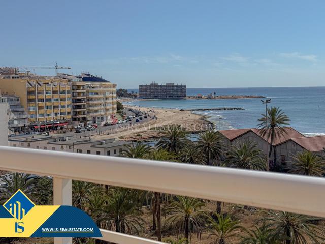 Magnifico Atico reformado con enorme solarium privado y vistas panorámicas al mar photo 0