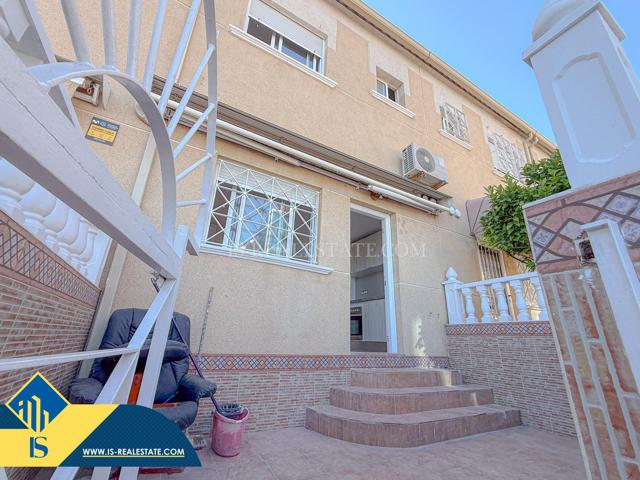 Residencial Europa!! Fantastico adosado con amplias terrazas en urbanización exclusiva con piscina photo 0