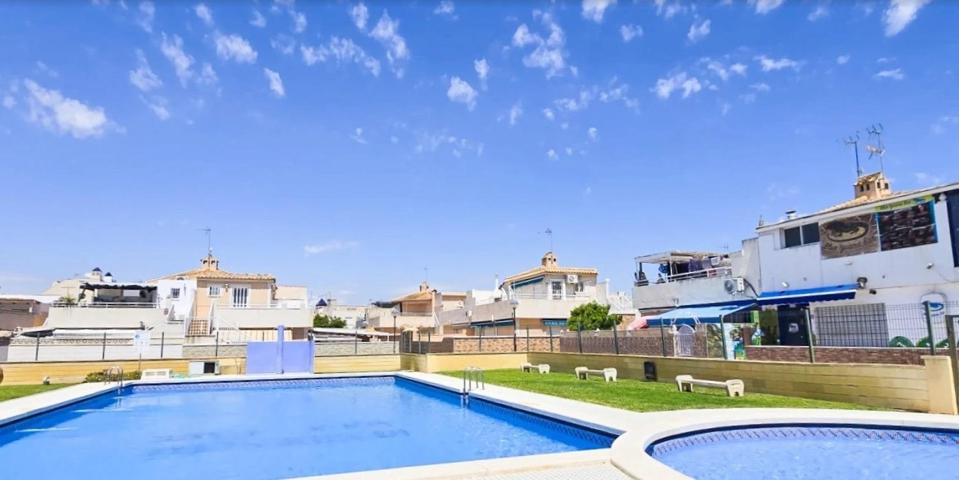 Oportunidad! Chalet a reformar photo 0